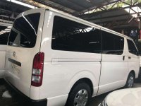 2018 Toyota Hiace Commuter 3.0L White Manual Shift