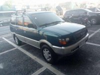 Toyota Revo GL 2000mdl Gas FOR SALE