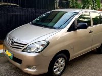 For Sale.. 2009 Toyota Innova E 2.0 E Gas Engine