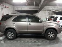 Super Fresh Toyota Fortuner 2.7 G variant 2007 model AT