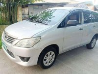 TOYOTA INNOVA J 2013 LADY - OWNED