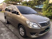 FOR SALE: Toyota Innova Innova 2.0 E vvti 2013