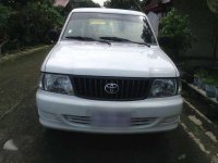 SELLING TOYOTA Revo 2004 diesel