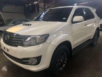 2016 Toyota Fortuner 2.5 V Automatic Pearl White Edition