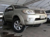 2010 Toyota Fortuner 4X2 2.5 G DSL AT for sale 