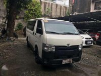 2017 TOYOTA HIACE 30 Manual diesel LOWEST PRICE 2 VANS