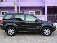 2005 FORD ESCAPE . Automatic . all power 