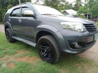 Toyota Fortuner 2.5G manual diesel 2013 for sale