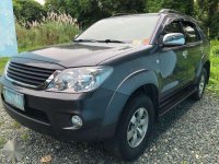 2006 Toyota Fortuner gas FOR SALE