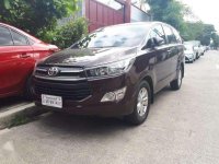 SELLING Toyota Innova E 2017  B.Red