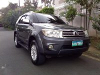 2011 TOYOTA FORTUNER DIESEL automatic dual airbags