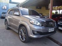 2015 Toyota Fortuner 2.5 V AT FOR SALE