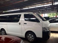 Toyota Hiace Commuter 2018 White 3.0 FOR SALE