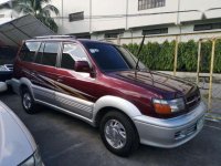 SELLING TOYOTA Revo 2000 model sr