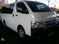 2018 TOYOTA Hi Ace Commuter 3.0 Manual Transmission