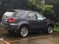 2006 Toyota Fortuner gas FOR SALE