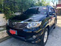 Toyota Fortuner 2012 Gasoline Automatic Black