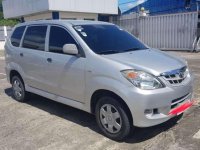 Toyota Avanza 2011 model MT