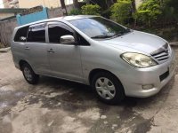 FOR SALE! 2010 Toyota Innova J diesel manual