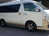 Toyota Grandia 2014 FOR SALE