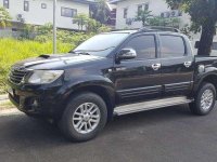 SELLING TOYOTA Hilux G 4x2 2013