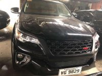 2016 Toyota Fortuner G 4x2 Matic Black