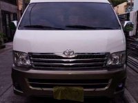 2010 Toyota Super Grandia 2.5L AT FOR SALE