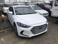 2016 Hyundai Elantra GL 6s MT GAS