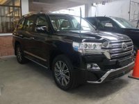 2018 Toyota Land Cruiser VX Platinum Edition Dubai Version