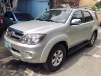 SELLING TOYOTA Fortuner 2007 Diesel G Automatic