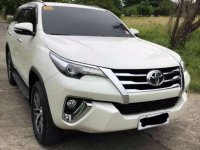 Toyota Fortuner V top of the line Good as bnew 2018