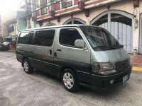 2000 Toyota Hiace Grandia 3.0 local mt disel 