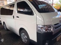 2018 Toyota Hiace Commuter 3.0 Diesel White Manual