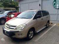 TOYOTA INNOVA 2.0 E Gold 2007 FOR SALE