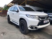 2017s Mitsubishi Montero Sport GLS Premium p.white (micahcars)