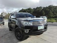 SELLING TOYOTA Fortuner 4x4 2009