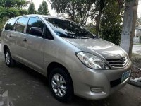 2011 Toyota Innova E 2.0 vvti Gasoline 