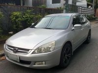 Honda Accord 2004 ivtec 17"mags for sale 