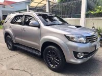 2015 TOYOTA Fortuner G 4x2 Diesel Automatic black edition