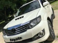 RUSH 2015 TOYOTA Fortuner V 4x2 Diesel Top of the line