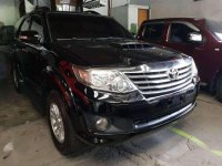 2014 Toyota Fortuner V 4x2 matic Diesel FOR SALE