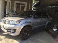 Selling 2015 TOYOTA FORTUNER V. 4x2 2.5 ENGINE