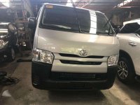 2018 Toyota Hiace Commuter 3.0L Silver DIESEL