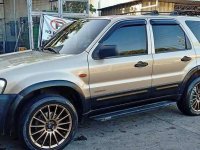 RUSH FOR SALE Ford Escape 2004 model