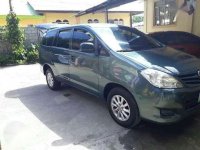 2011 Toyota Innova E for sale