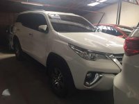 2017 TOYOTA Fortuner 24 G 4x2 Automatic Freedom White