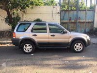 2005 FORD ESCAPE . automatic . all power 