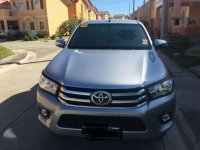 SELLING TOYOTA Hilux 2017 Model