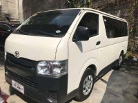 2017 TOYOTA HIACE COMMUTER manual diesel lowest price