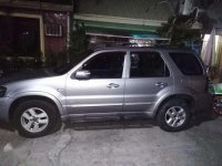 Ford Escape XLS 2010 FOR SALE